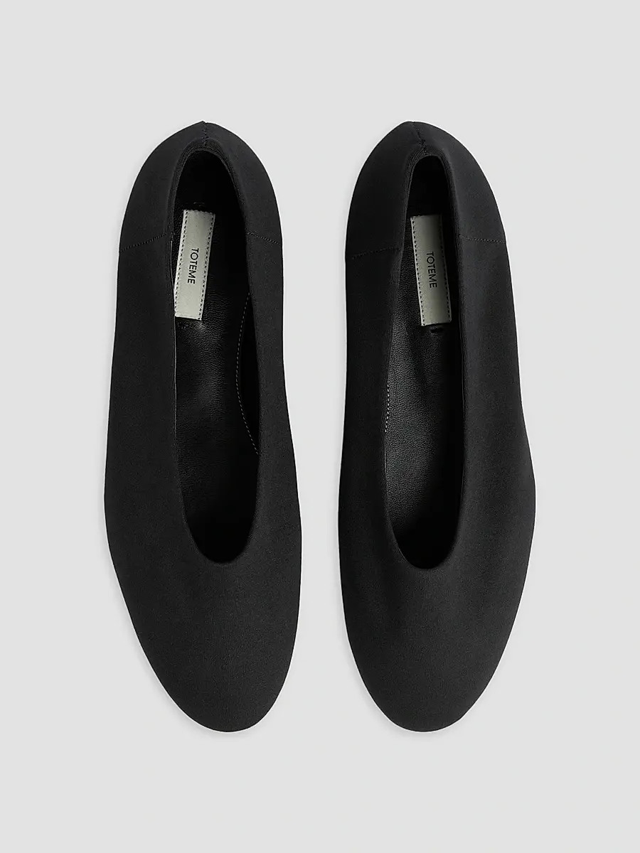 TOTEME Women's Jersey Ballerina Flats | Thumbnail 3