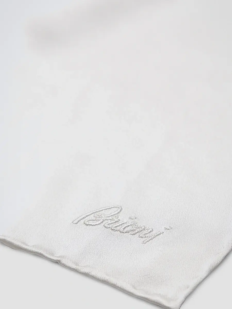 Brioni Men's Hand Rolled Pocket Square | Thumbnail 2 Brioni Men's Hand Rolled Pocket Square | Thumbnail 2