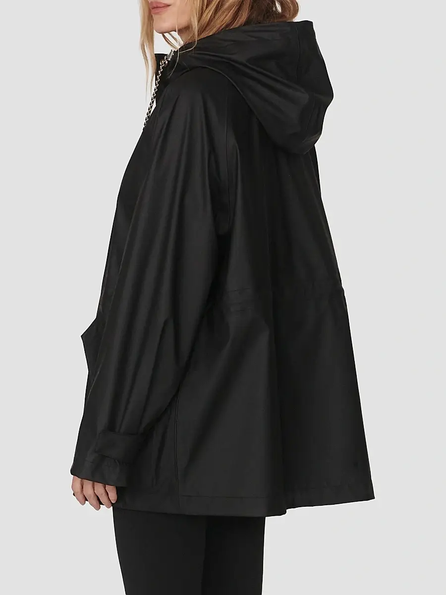 Varley Women's Orlen Drawstring Short Rain Jacket | Thumbnail 8