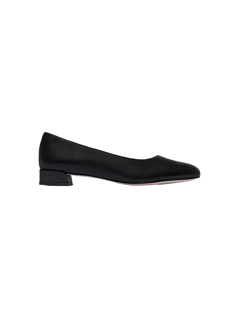 Bernardo Women's Nero Ballet Flats