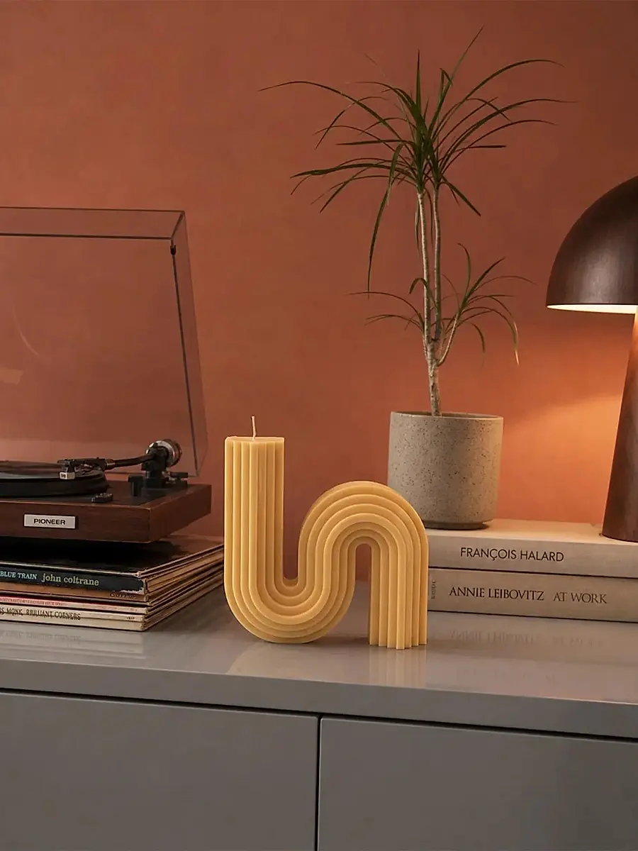 Davie Ocho Candle Co. 70s Glow Candle | Thumbnail 4
