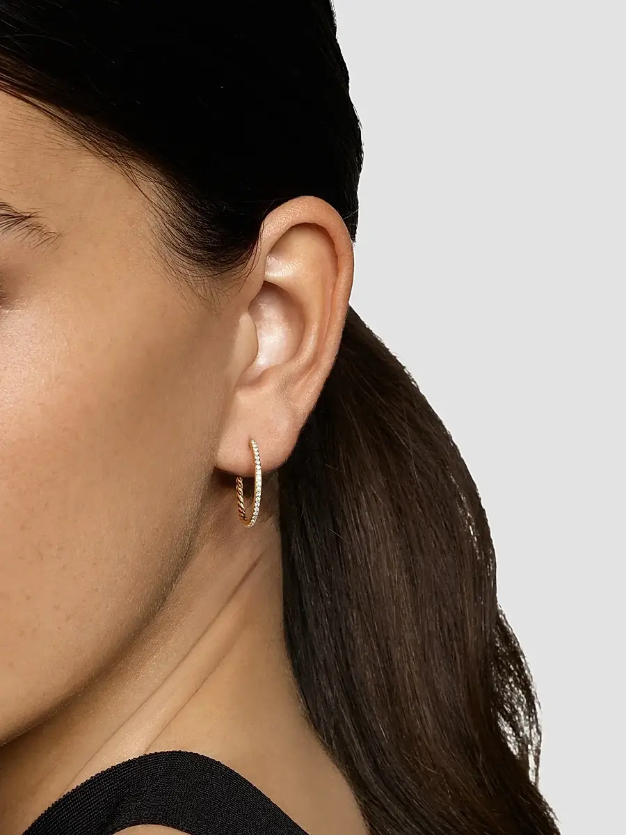 David Yurman Women's Petite Pavé Hoop Earrings in 18K Yellow Gold with Diamonds, 19.3MM - Gold | Thumbnail 6 David Yurman Women's Petite Pavé Hoop Earrings in 18K Yellow Gold with Diamonds, 19.3MM - Gold | Thumbnail 6