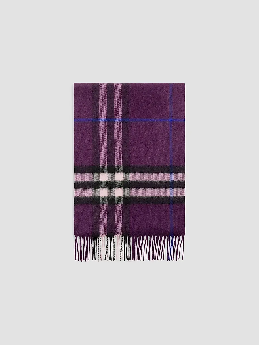 Burberry Women's Check Cashmere Scarf | Thumbnail 5 Burberry Women's Check Cashmere Scarf | Thumbnail 5