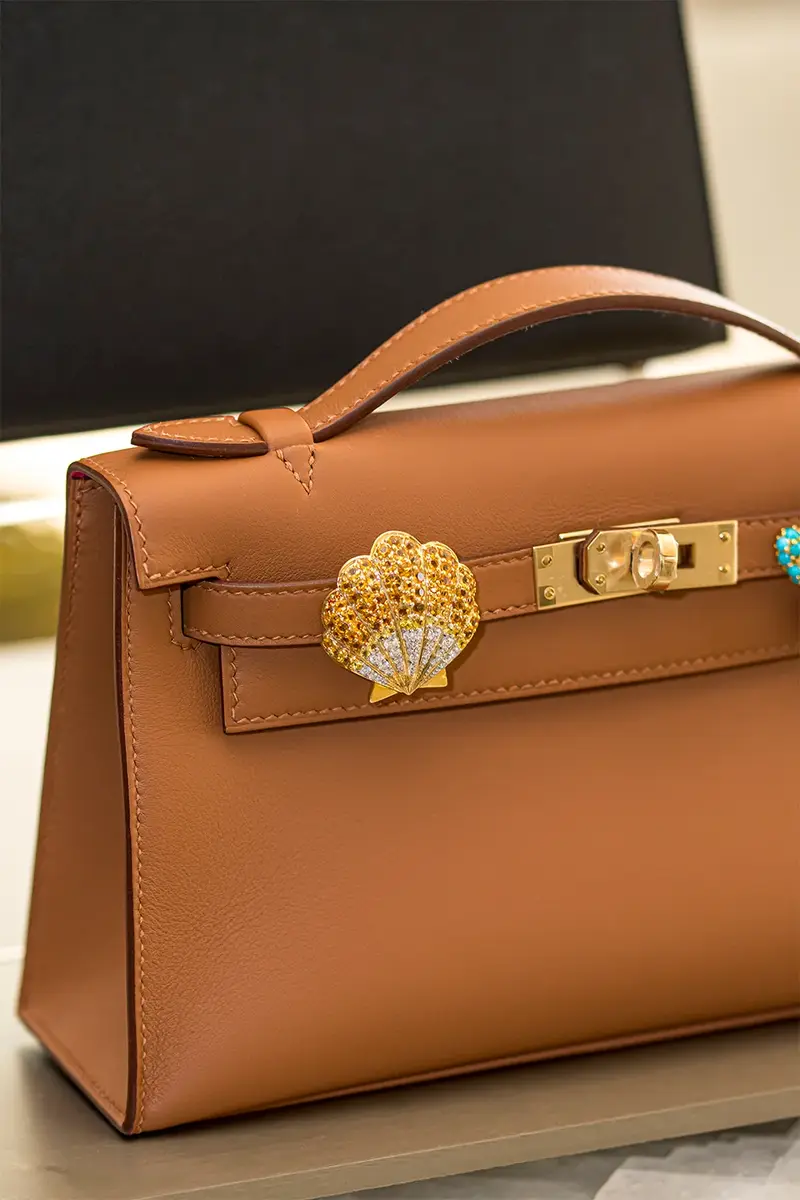 Ashna Mehta Citrine Diamond Sea Shell Bag Charm | Thumbnail 2 Ashna Mehta Citrine Diamond Sea Shell Bag Charm | Thumbnail 2