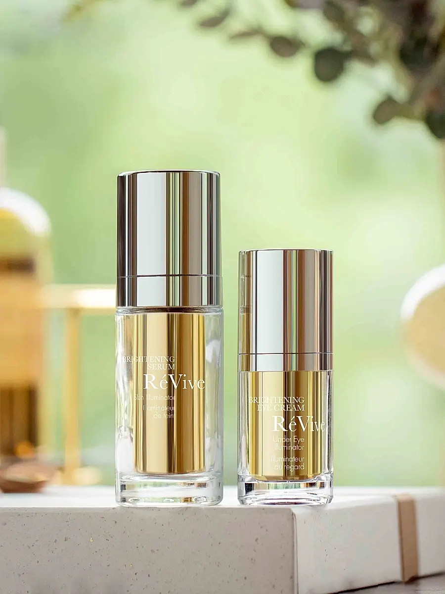 RéVive Brightening Ritual 2-Piece Gift Set | Thumbnail 2 RéVive Brightening Ritual 2-Piece Gift Set | Thumbnail 2