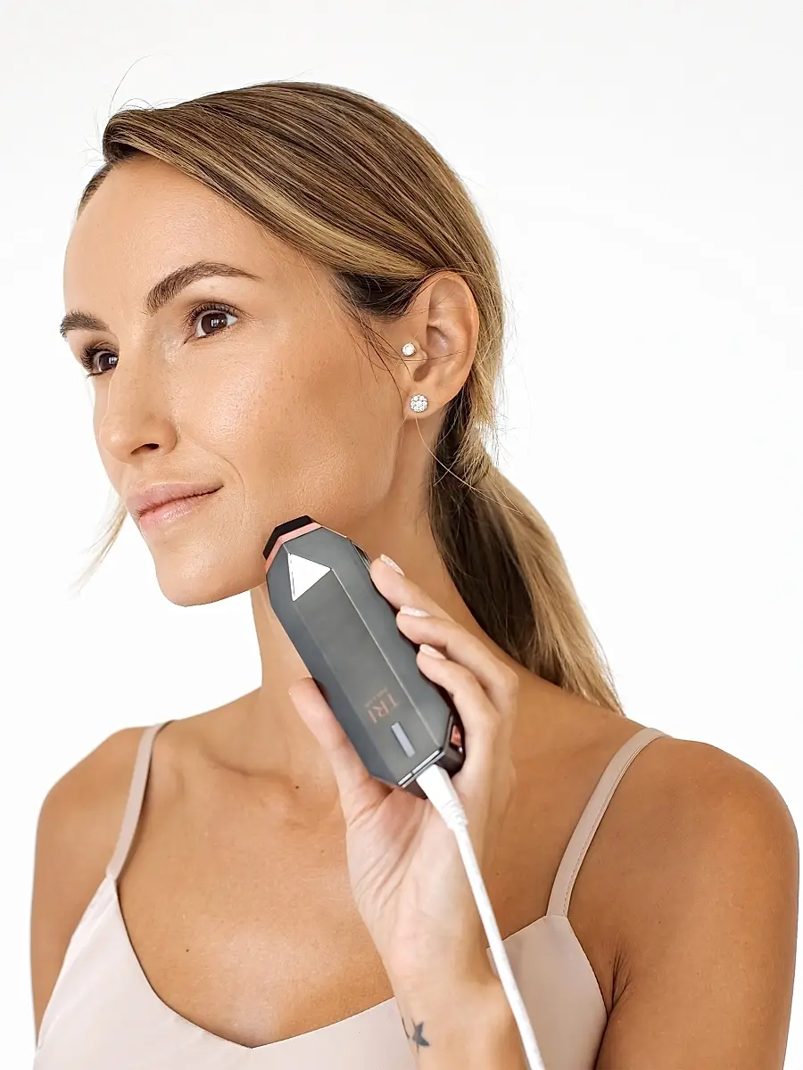 TriPollar Women's STOP Vx Facial Renewal, Reshaping & Rejuvenation Device | Thumbnail 8 TriPollar Women's STOP Vx Facial Renewal, Reshaping & Rejuvenation Device | Thumbnail 8
