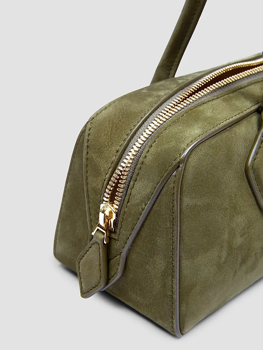 Alaïa Women's Le Teckel Leather Shoulder Bag | Thumbnail 5 Alaïa Women's Le Teckel Leather Shoulder Bag | Thumbnail 5