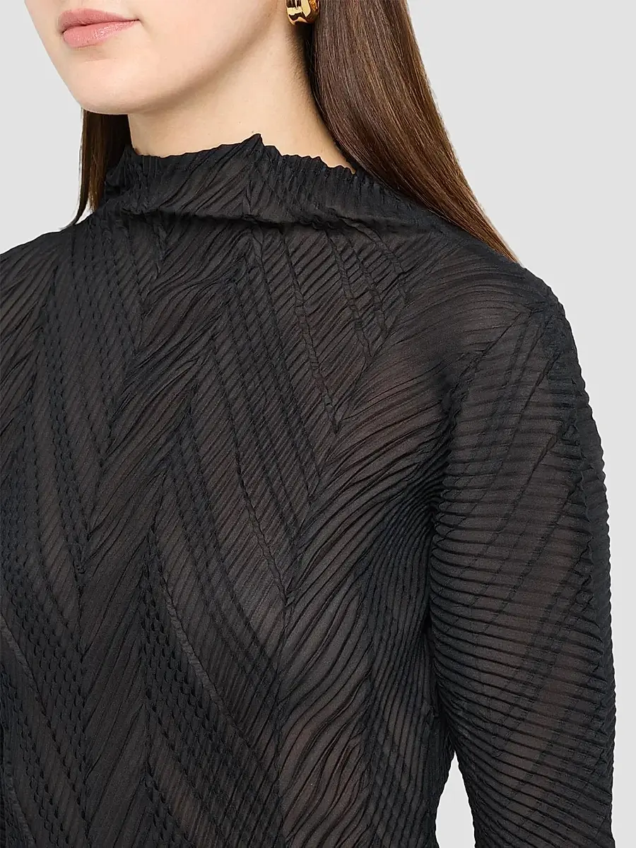 Issey Miyake Women's Zigzag Pleats Shirt | Thumbnail 5 Issey Miyake Women's Zigzag Pleats Shirt | Thumbnail 5