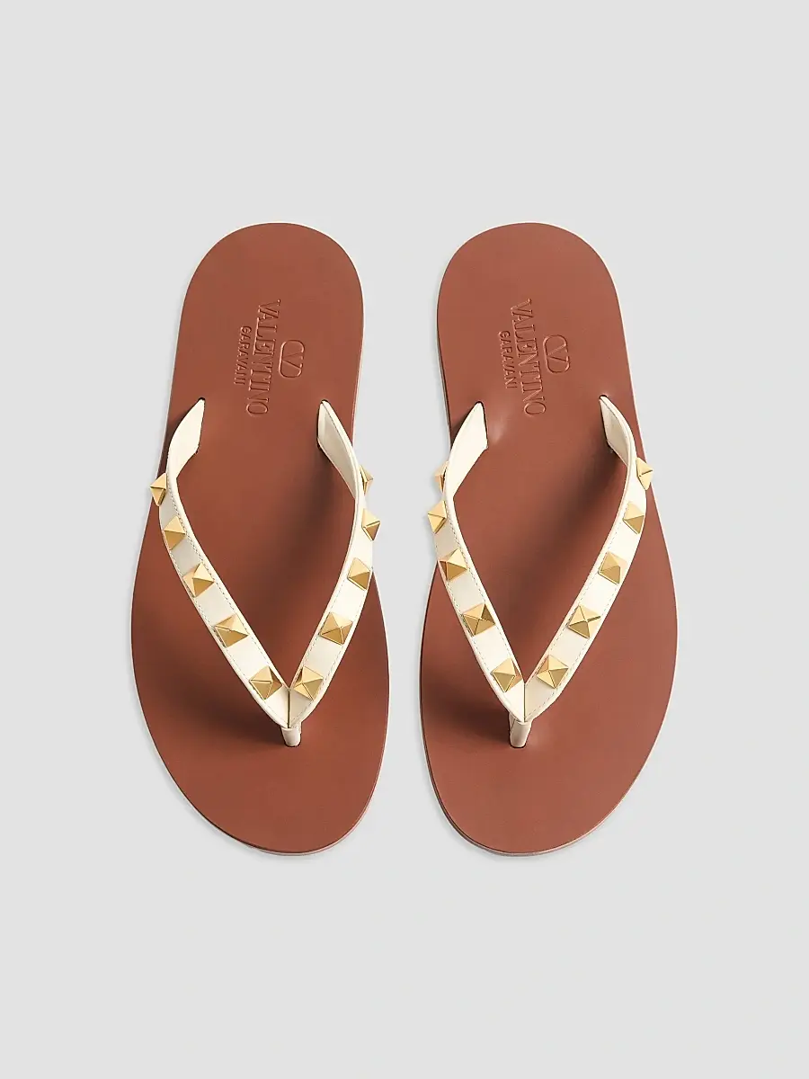Valentino Women's Rockstud Calfskin 05MM Thong Sandals | Thumbnail 4 Valentino Women's Rockstud Calfskin 05MM Thong Sandals | Thumbnail 4