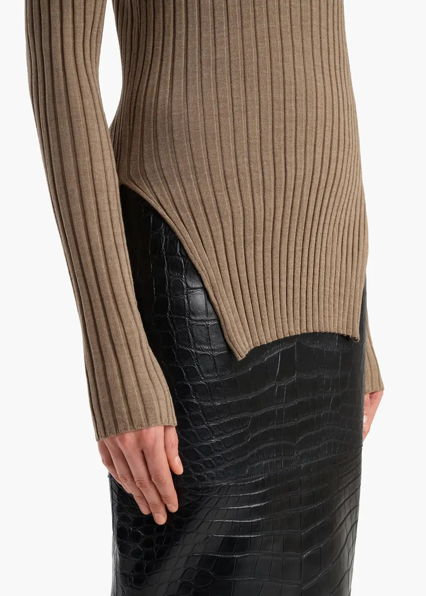 Khaite Vinci Top In | Thumbnail 6 Khaite Vinci Top In | Thumbnail 6