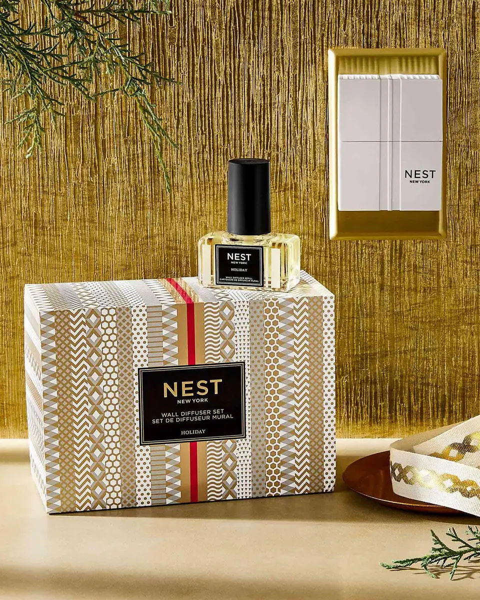 NEST New York Holiday Wall Diffuser Set | Thumbnail 2 NEST New York Holiday Wall Diffuser Set | Thumbnail 2