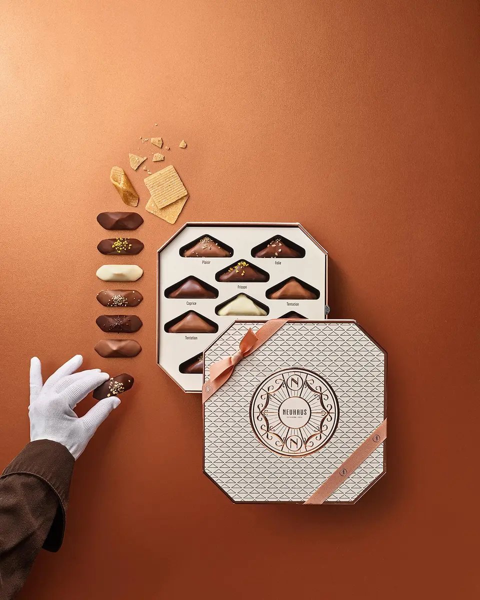 Neuhaus Chocolate 22-Piece Icon Collection Box | Thumbnail 4 Neuhaus Chocolate 22-Piece Icon Collection Box | Thumbnail 4