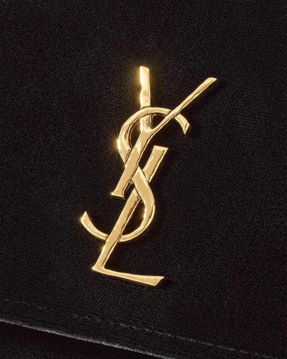 Saint Laurent Kate YSL Velvet Cabochon-Chain Clutch Bag | Thumbnail 5 Saint Laurent Kate YSL Velvet Cabochon-Chain Clutch Bag | Thumbnail 5