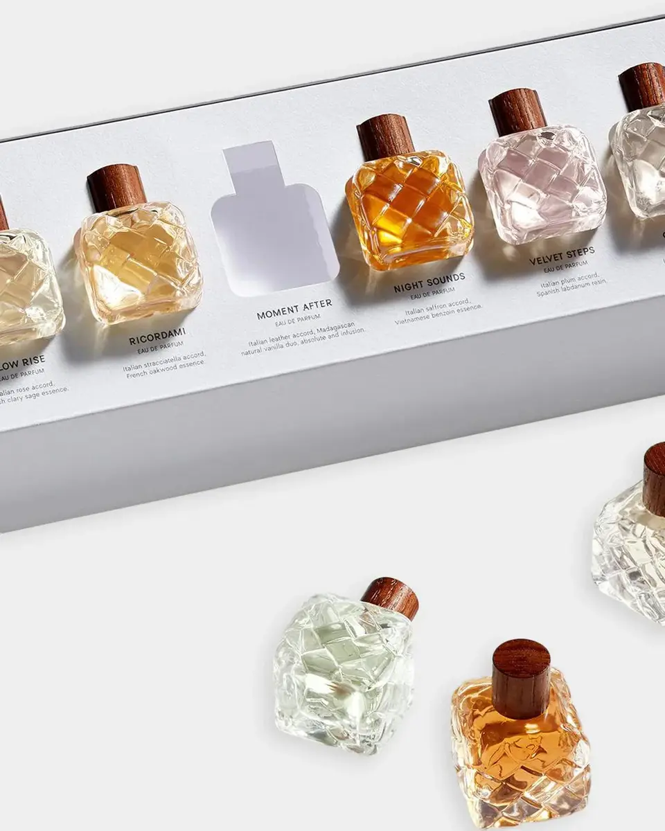 Bottega Veneta Alta Collection Deluxe Eau de Parfum Discovery Set, 10 x 0.33 oz. | Thumbnail 2 Bottega Veneta Alta Collection Deluxe Eau de Parfum Discovery Set, 10 x 0.33 oz. | Thumbnail 2