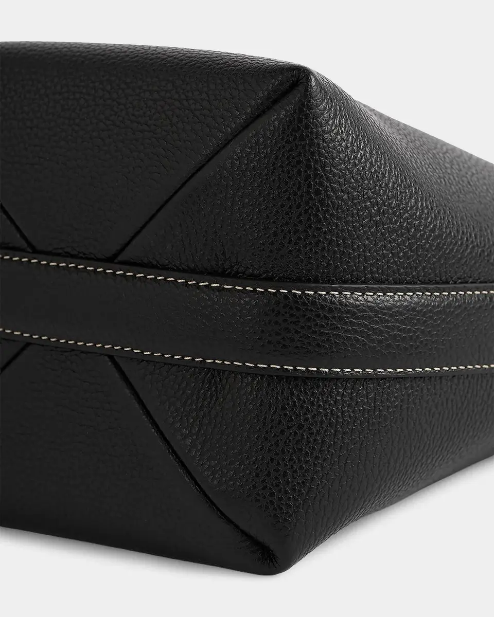 TOTEME Small Belted Grain Leather Tote | Thumbnail 5 TOTEME Small Belted Grain Leather Tote | Thumbnail 5