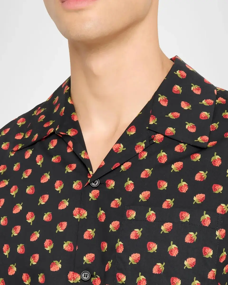 JW Anderson Strawberry-Print Cotton Camp Shirt | Thumbnail 5 JW Anderson Strawberry-Print Cotton Camp Shirt | Thumbnail 5