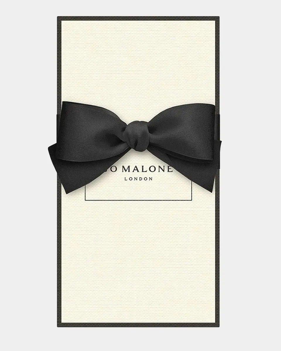Jo Malone London Pomegranate Noir Body & Hand Lotion | Thumbnail 3 Jo Malone London Pomegranate Noir Body & Hand Lotion | Thumbnail 3