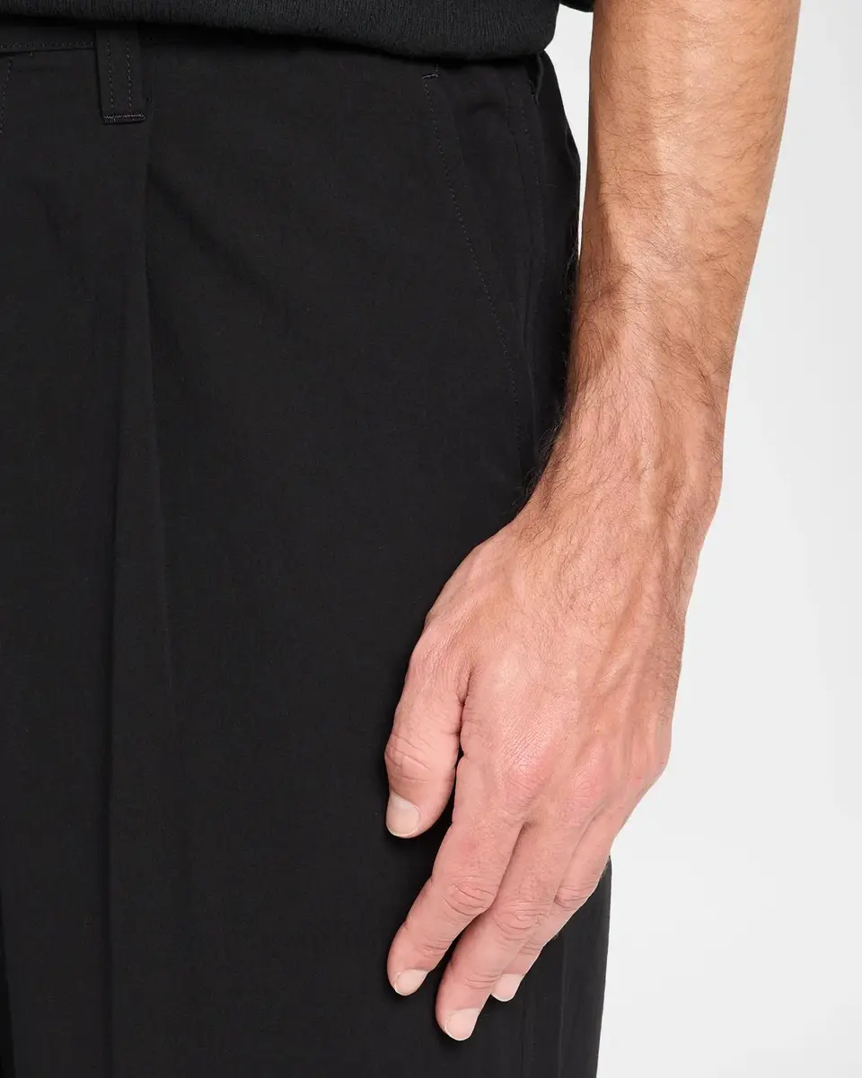 IM MEN Men's Comfort Pleated Trousers | Thumbnail 5