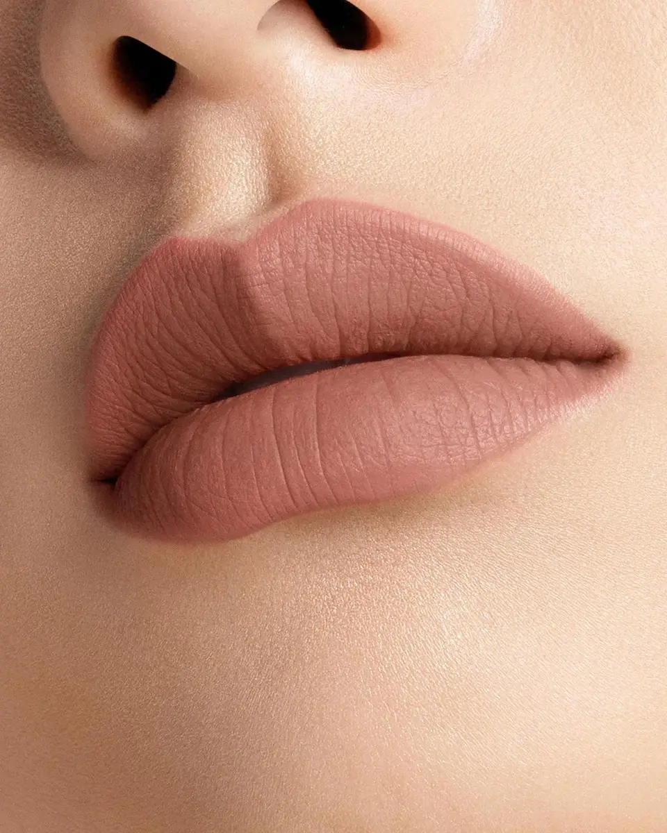 Tom Ford Liquid Lip Color | Thumbnail 2 Tom Ford Liquid Lip Color | Thumbnail 2