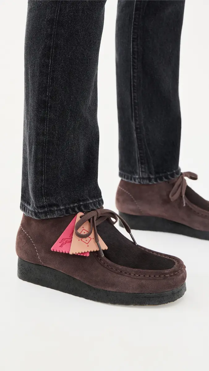 Clarks Wallabee Boots | Thumbnail 3