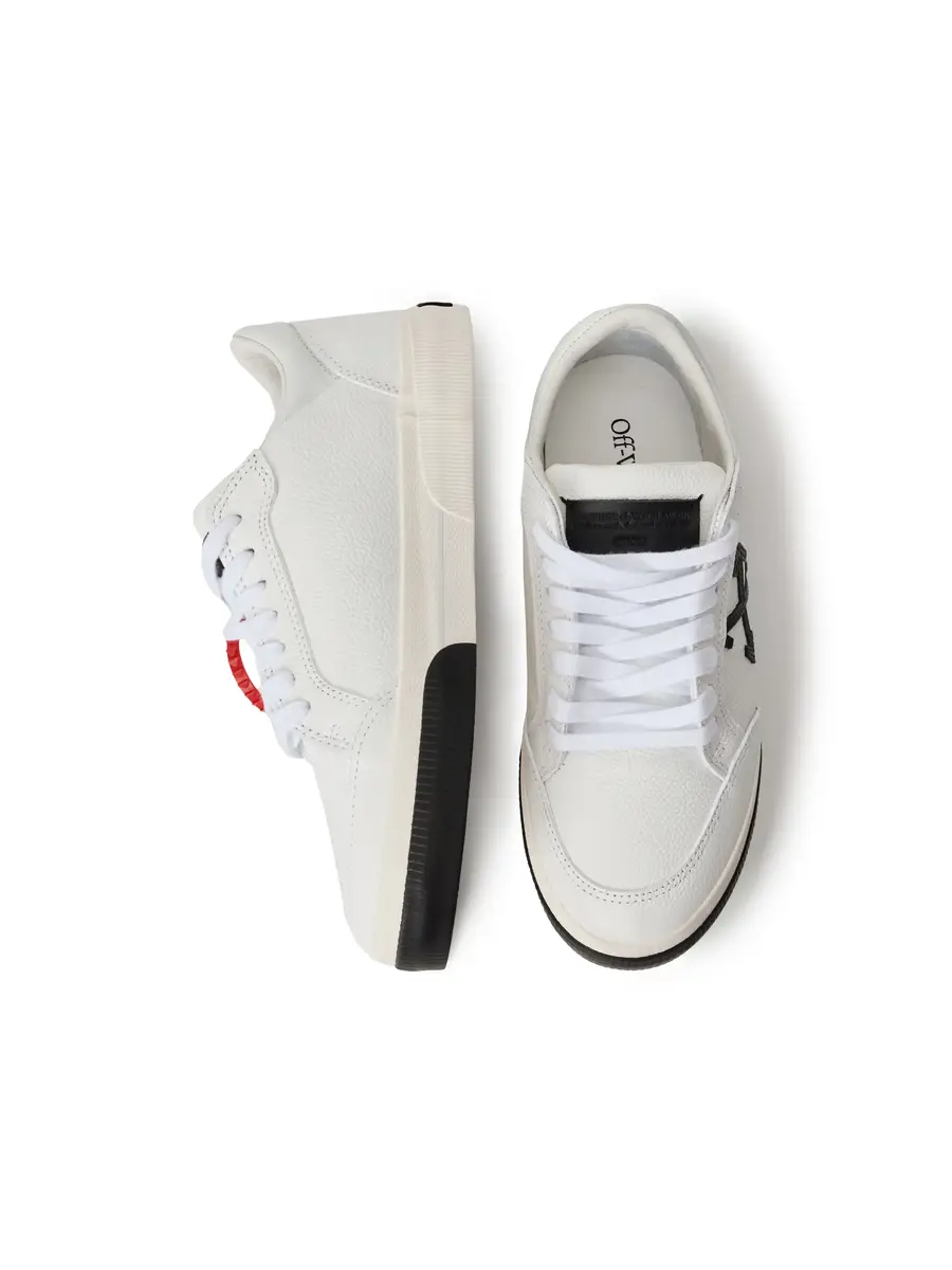 Off-White Vulcanized Low Leather Sneakers | Thumbnail 4