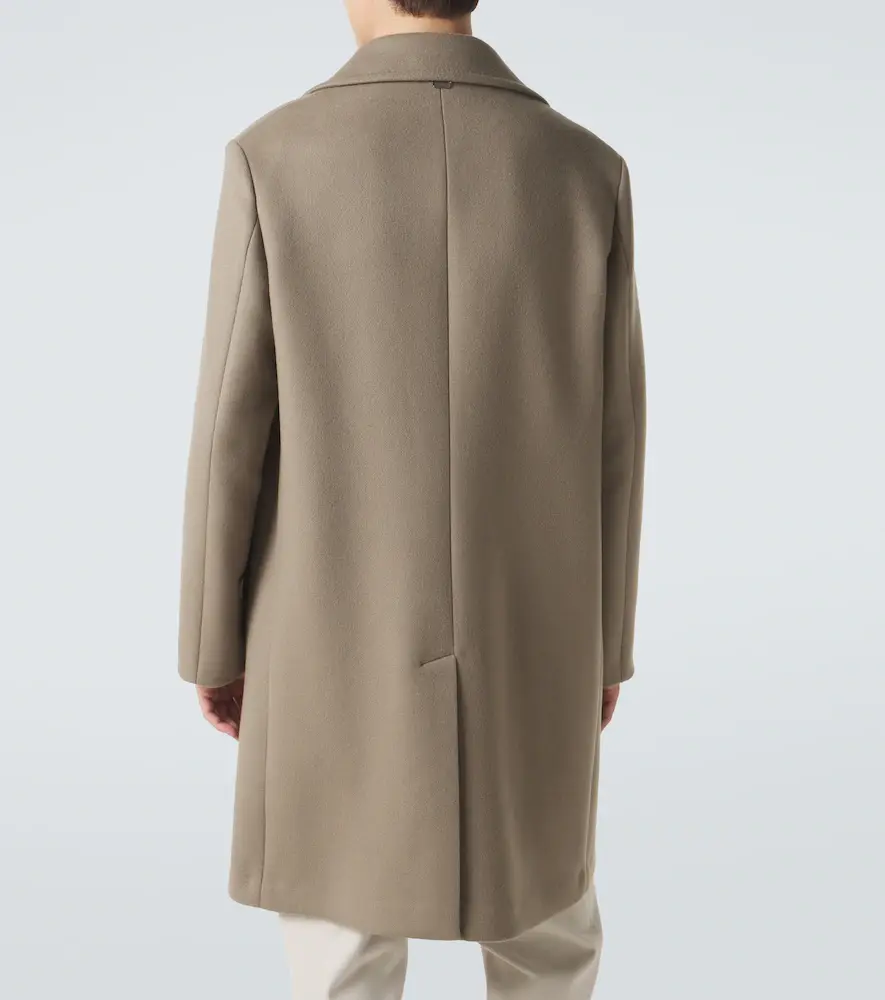 AGNONA Double-breasted cashmere coat | Thumbnail 4 AGNONA Double-breasted cashmere coat | Thumbnail 4