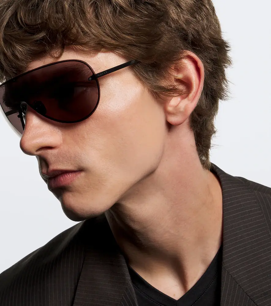 Gucci Shield sunglasses | Thumbnail 2 Gucci Shield sunglasses | Thumbnail 2