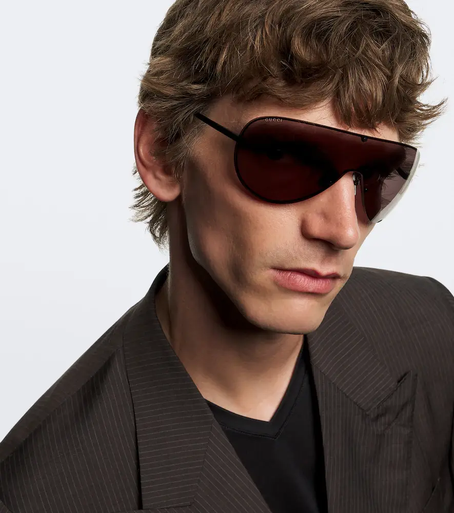 Gucci Shield sunglasses | Thumbnail 3 Gucci Shield sunglasses | Thumbnail 3