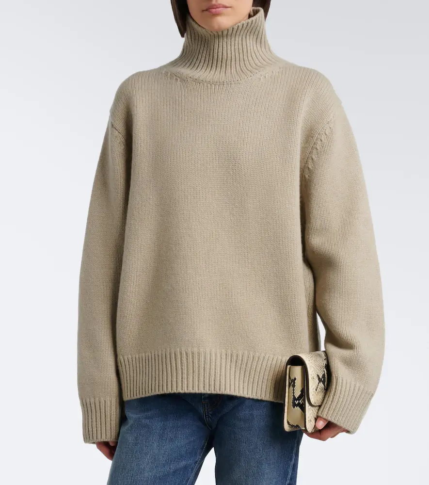 TOTEME Oversized wool turtleneck sweater | Thumbnail 5 TOTEME Oversized wool turtleneck sweater | Thumbnail 5