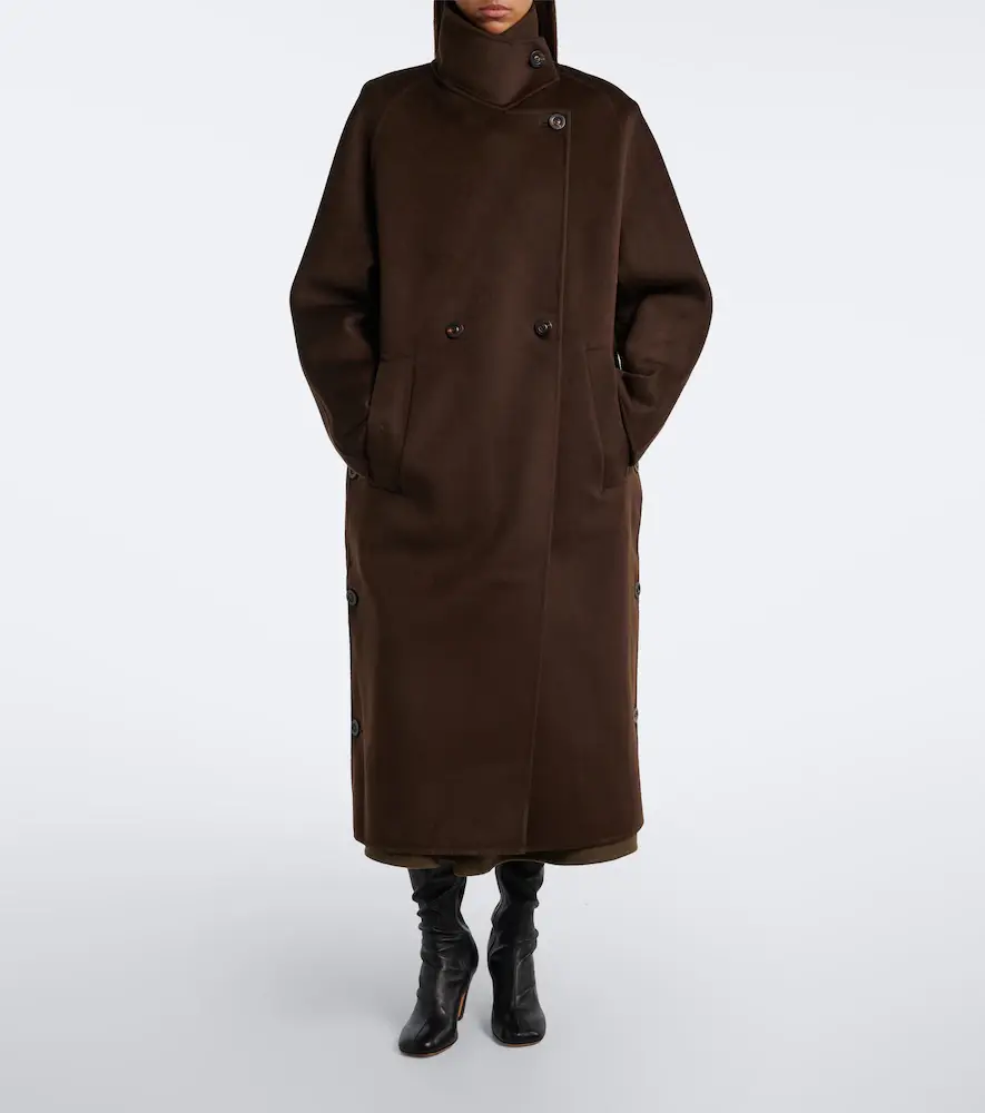 Lisa Yang Double-breasted wool and cashmere coat | Thumbnail 3 Lisa Yang Double-breasted wool and cashmere coat | Thumbnail 3