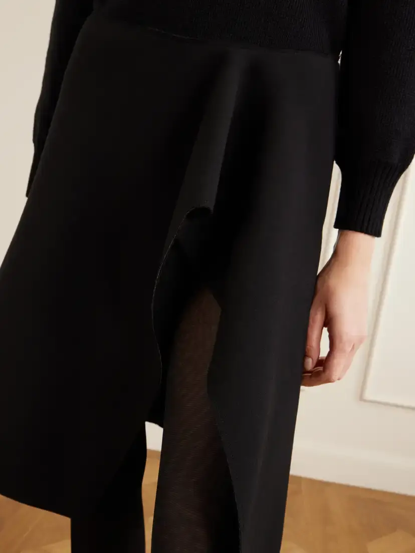 TOTEME Crepe Midi Skirt | Thumbnail 5 TOTEME Crepe Midi Skirt | Thumbnail 5