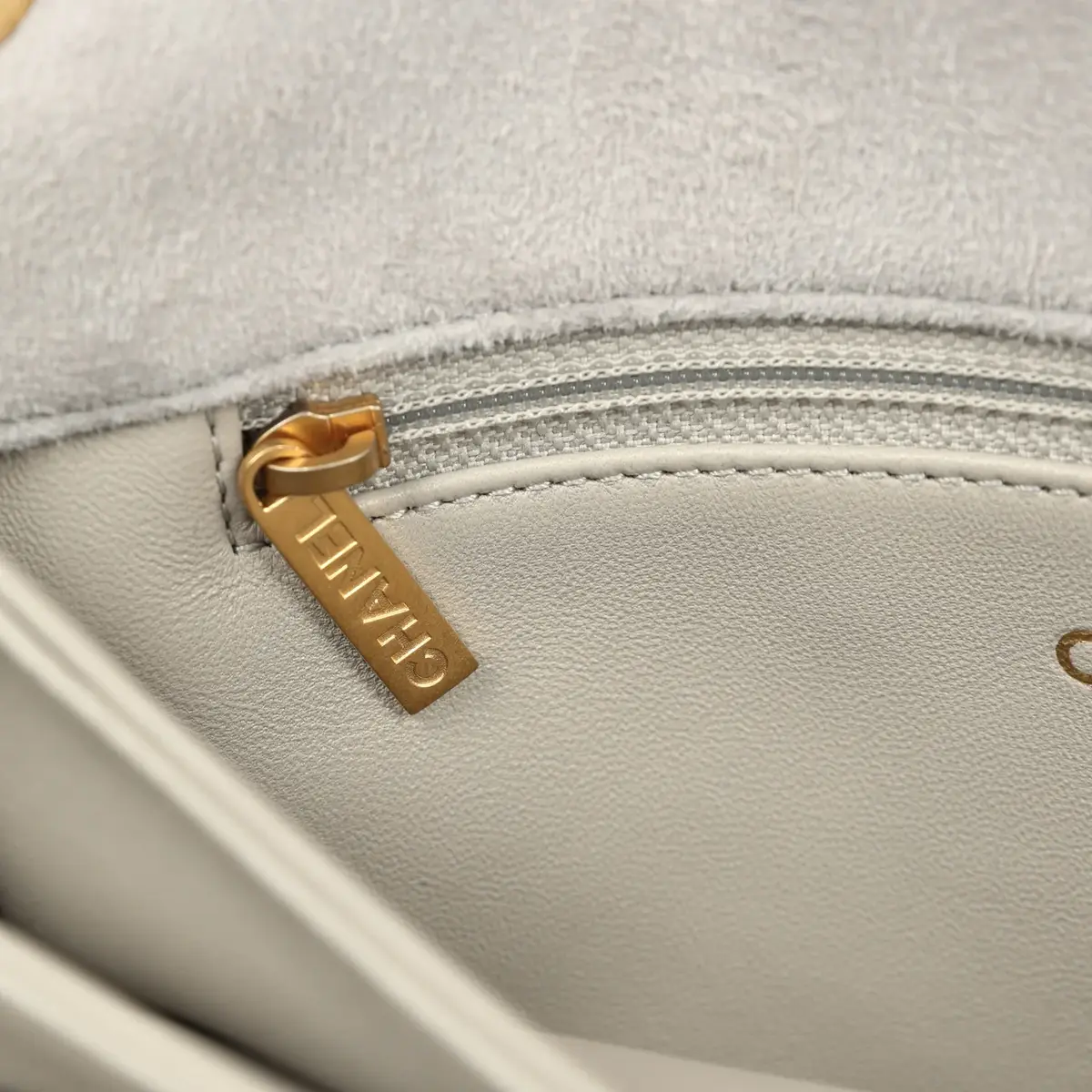 Chanel Chanel Medium Flap Bag Grey Shearling Antique Gold Hardware | Thumbnail 13