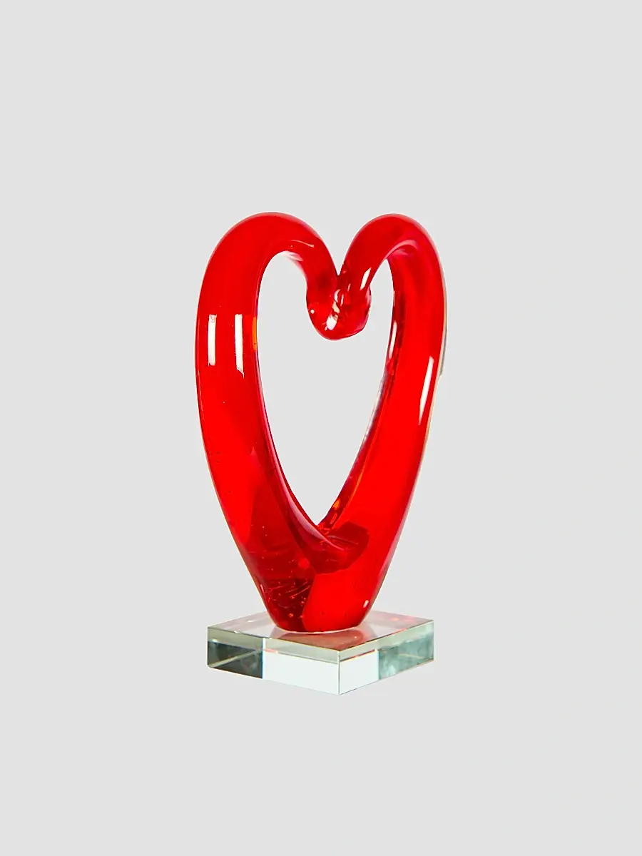 Dale Tiffany Ruby Heart Glass Sculpture | Thumbnail 3 Dale Tiffany Ruby Heart Glass Sculpture | Thumbnail 3