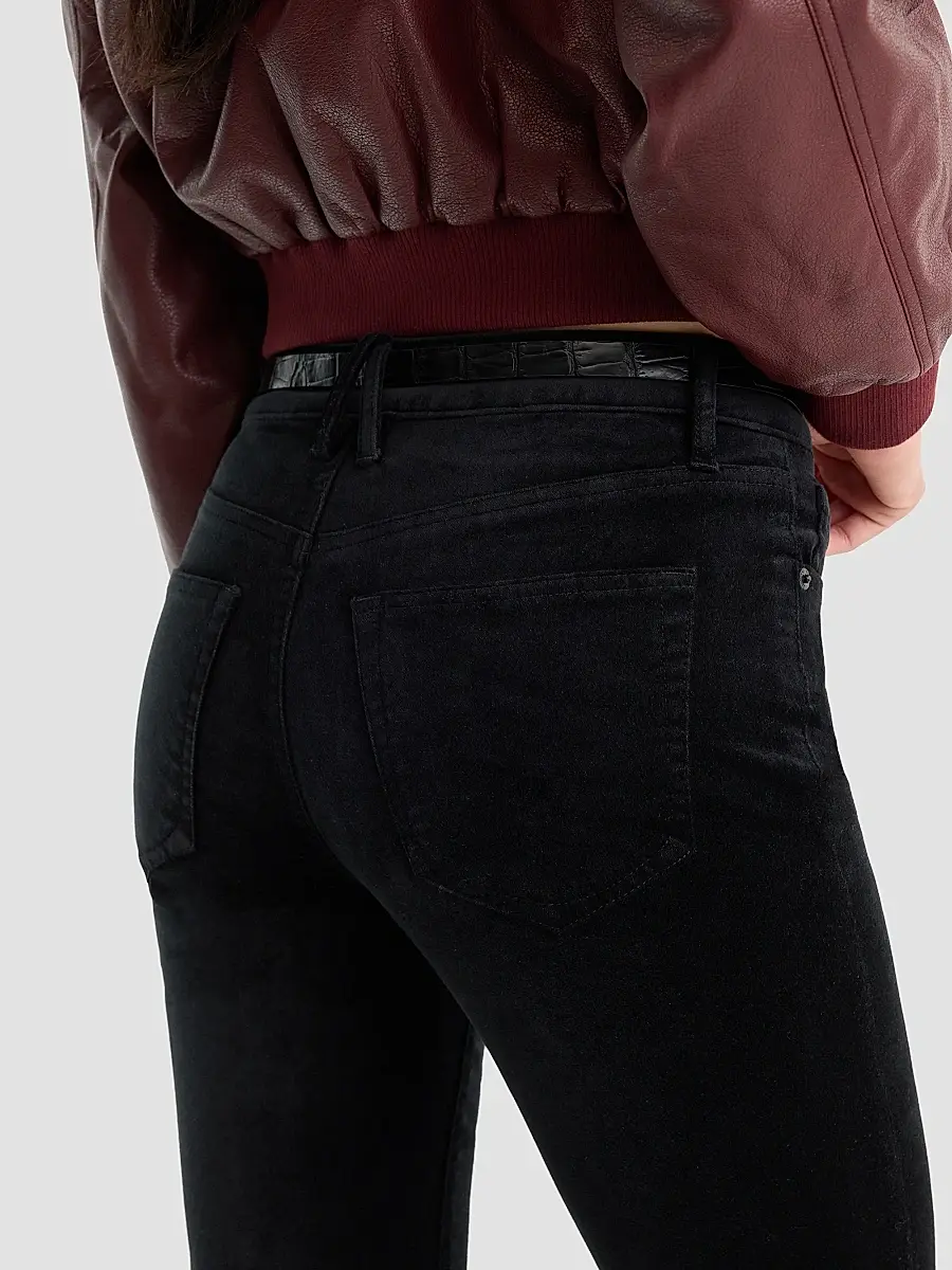 GOOD AMERICAN Women's Velvet Good Legs Flare Jeans | Thumbnail 6 GOOD AMERICAN Women's Velvet Good Legs Flare Jeans | Thumbnail 6