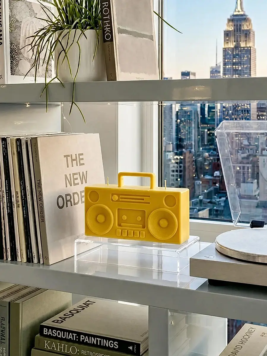 Davie Ocho Candle Co. Boom Box Candle | Thumbnail 4