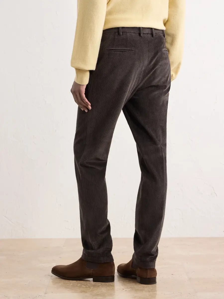 Thom Sweeney Straight-Leg Cotton-Blend Corduroy Chinos - Men | Thumbnail 4