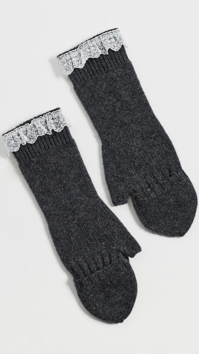 Ganni Compact Wool Lace Mittens | Thumbnail 2