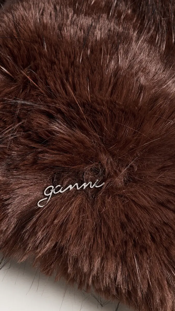 Ganni Straight Pile Faux Fur Stola | Thumbnail 4