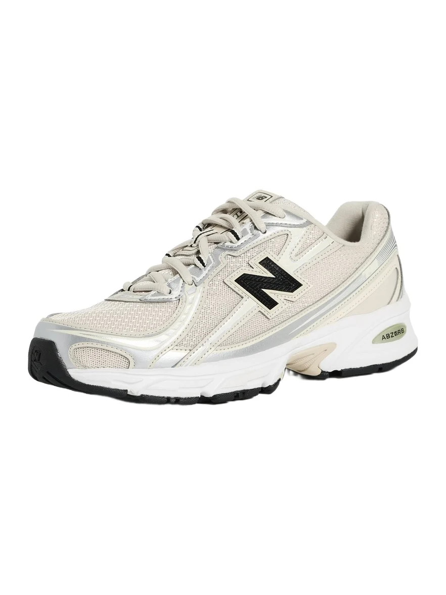 740 Sneakers