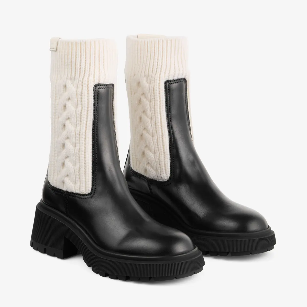 Jimmy Choo Tamia Flat | Thumbnail 4 Jimmy Choo Tamia Flat | Thumbnail 4