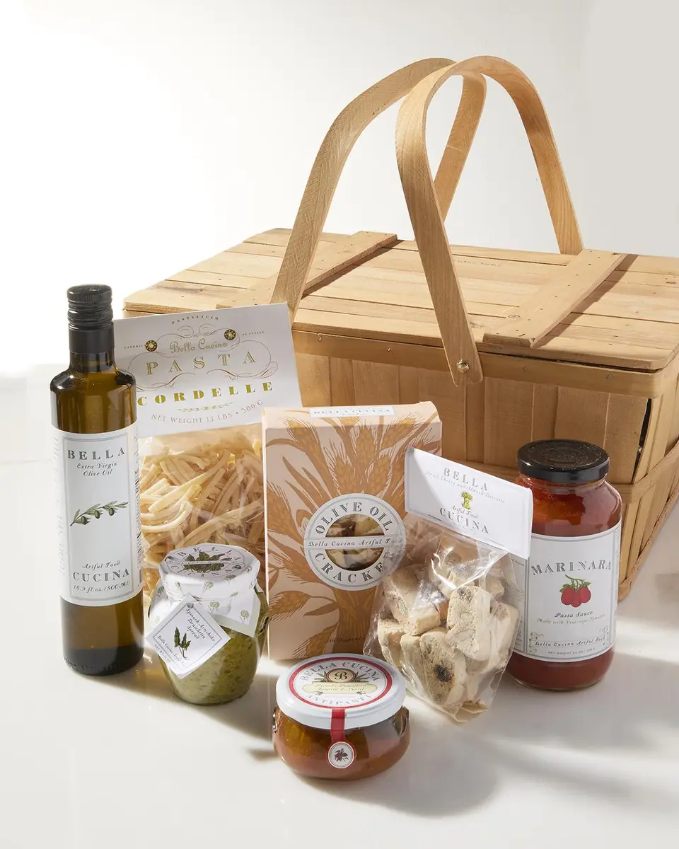 Bella Cucina Italian Dinner Party Basket | Thumbnail 2 Bella Cucina Italian Dinner Party Basket | Thumbnail 2