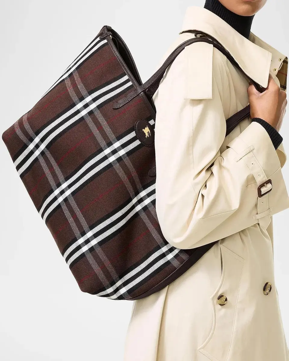 Burberry Medium Reversible Bloomsbury Tote | Thumbnail 2 Burberry Medium Reversible Bloomsbury Tote | Thumbnail 2