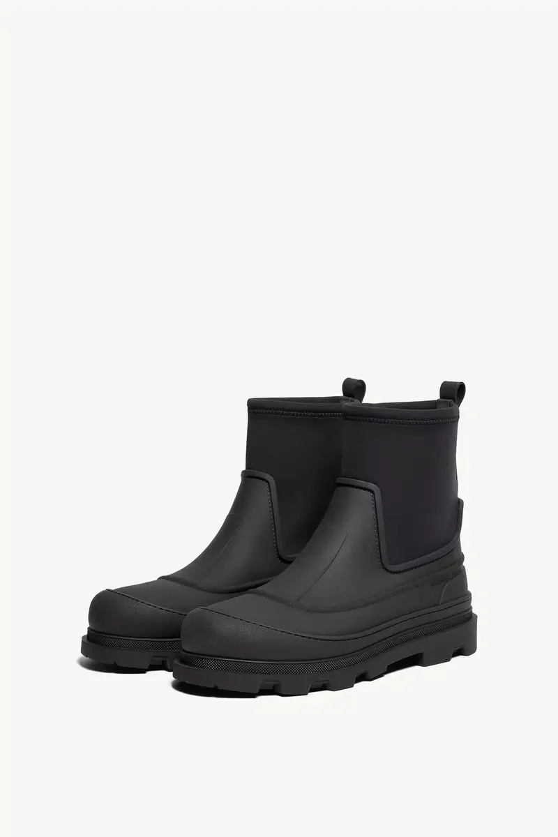 Moncler Vera Pulse Ankle Boots | Thumbnail 5 Moncler Vera Pulse Ankle Boots | Thumbnail 5