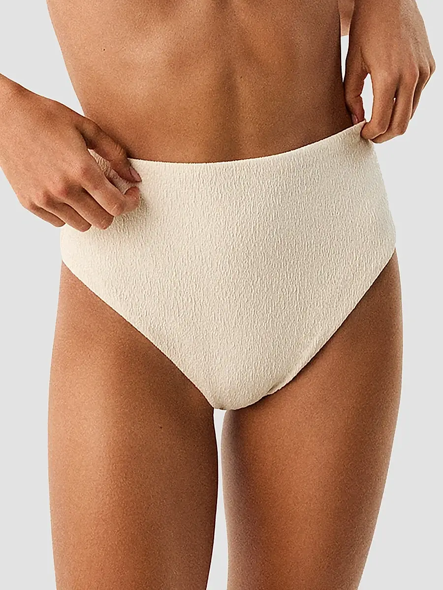 ViX by Paula Hermanny Women's Core Bela Swim Hot Pants | Thumbnail 2 ViX by Paula Hermanny Women's Core Bela Swim Hot Pants | Thumbnail 2