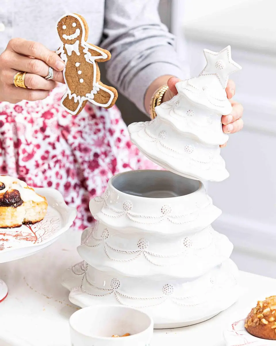 Juliska Berry & Thread Christmas Tree Cookie Jar with Lid - Whitewash | Thumbnail 4 Juliska Berry & Thread Christmas Tree Cookie Jar with Lid - Whitewash | Thumbnail 4