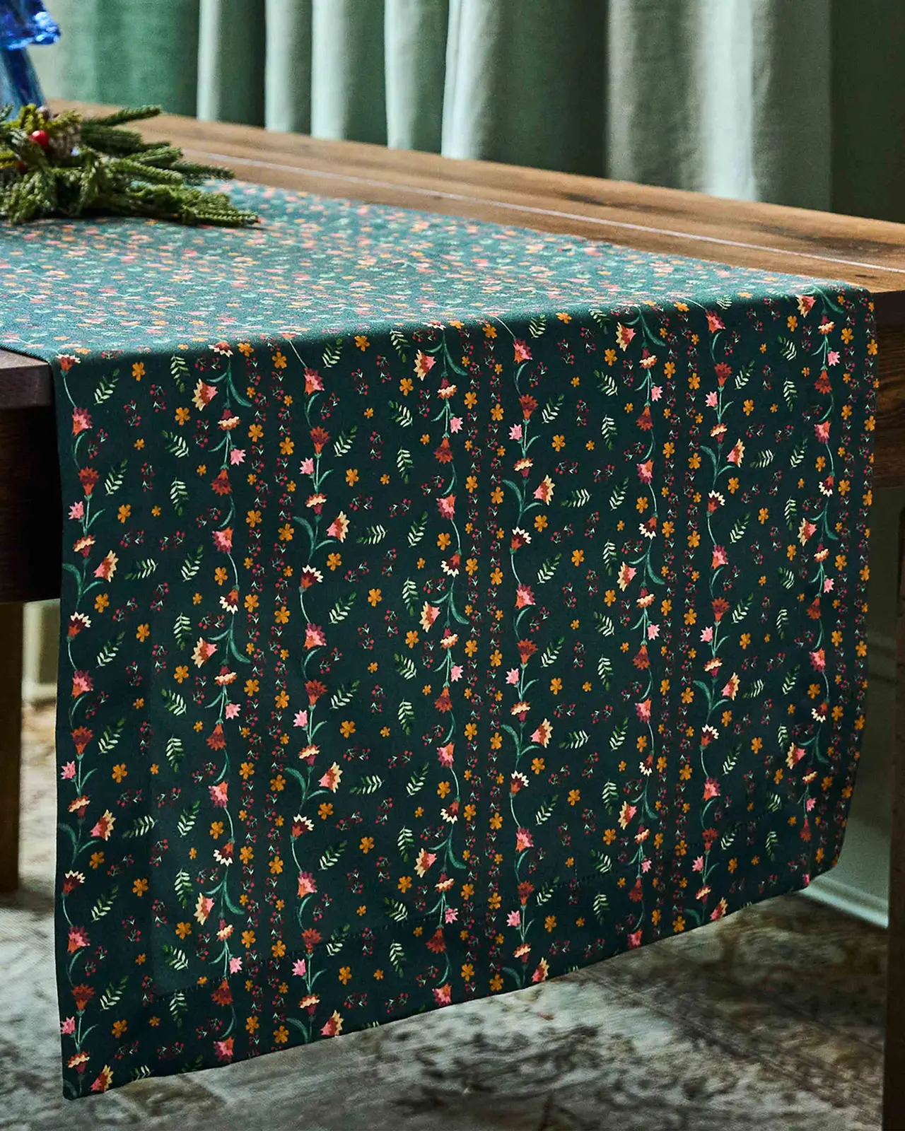 Juliska Klara Table Runner, 18" x 90"