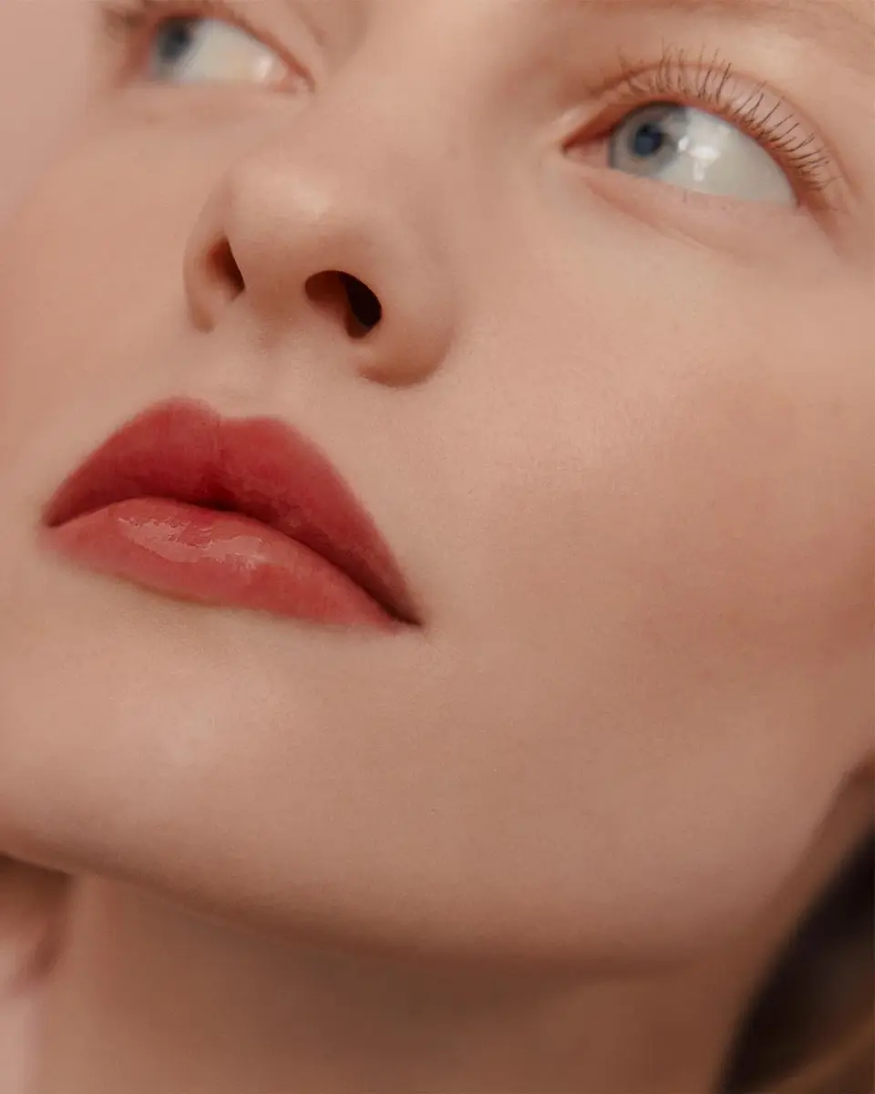 HERMÈS Hermesistible Infused Lip Care Oil | Thumbnail 4 HERMÈS Hermesistible Infused Lip Care Oil | Thumbnail 4