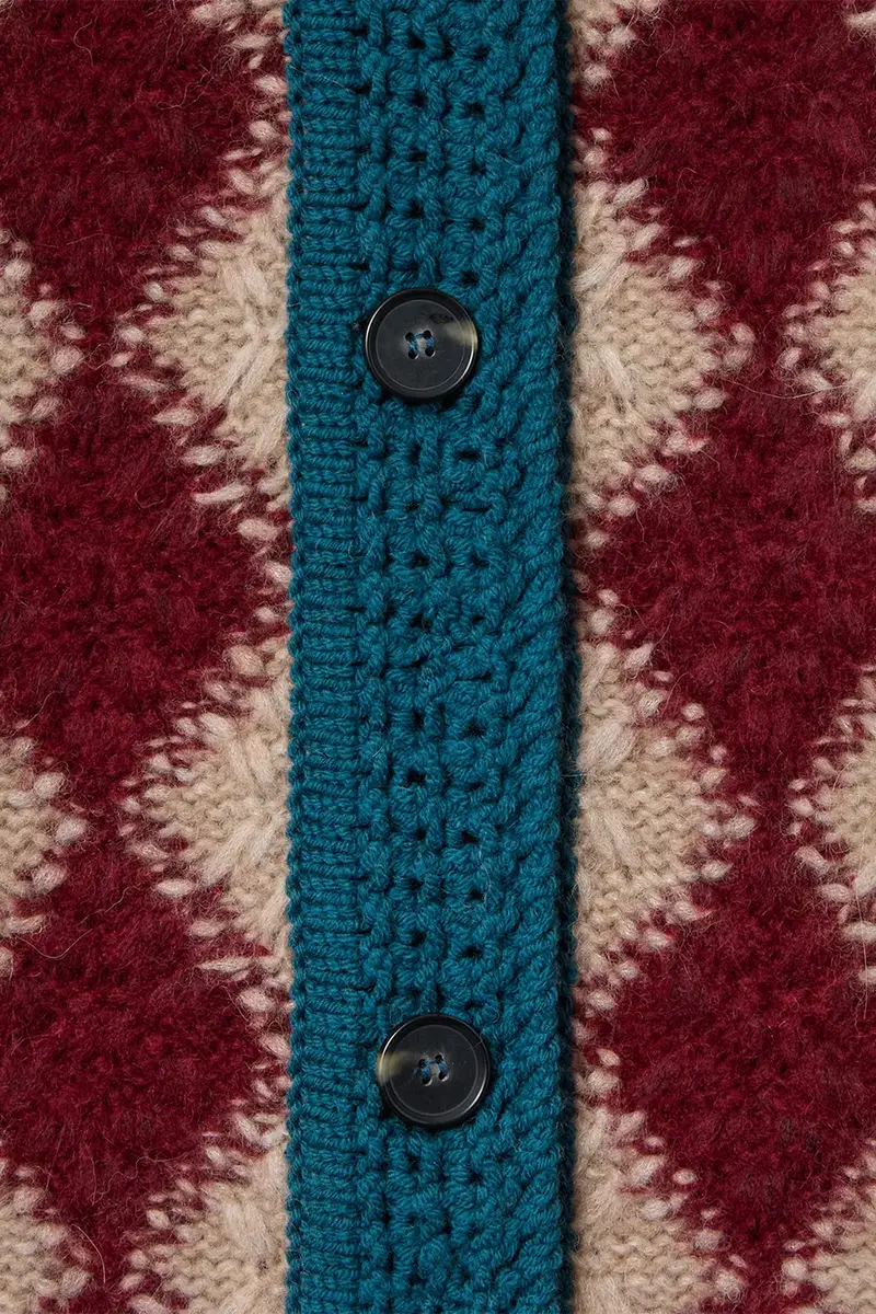 La DoubleJ Crochet Bowling Cardigan | Thumbnail 2