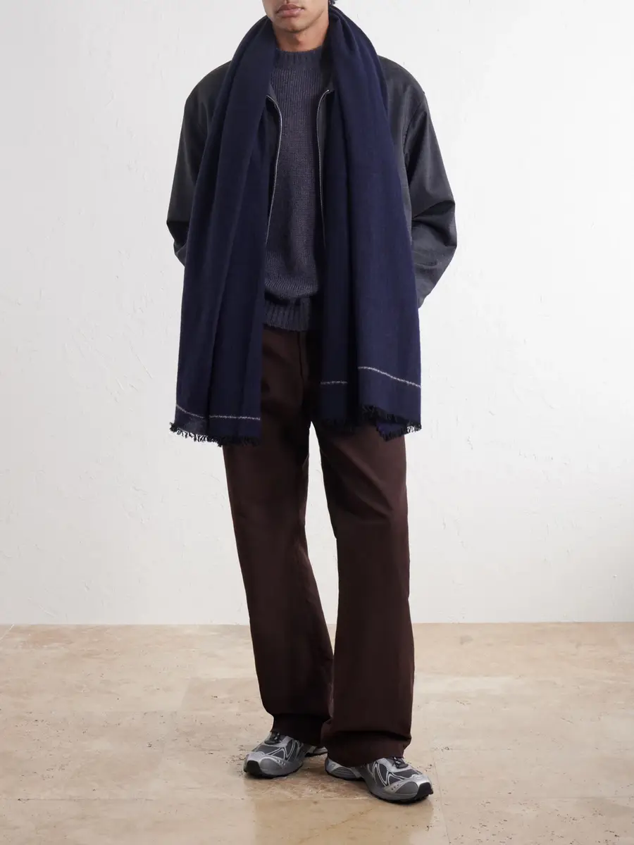Johnstons of Elgin Usan Frayed Cashmere Scarf - Men | Thumbnail 2 Johnstons of Elgin Usan Frayed Cashmere Scarf - Men | Thumbnail 2