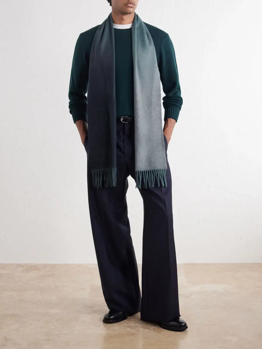 Johnstons of Elgin Umbra Fringed Cashmere Scarf - Men | Thumbnail 2 Johnstons of Elgin Umbra Fringed Cashmere Scarf - Men | Thumbnail 2